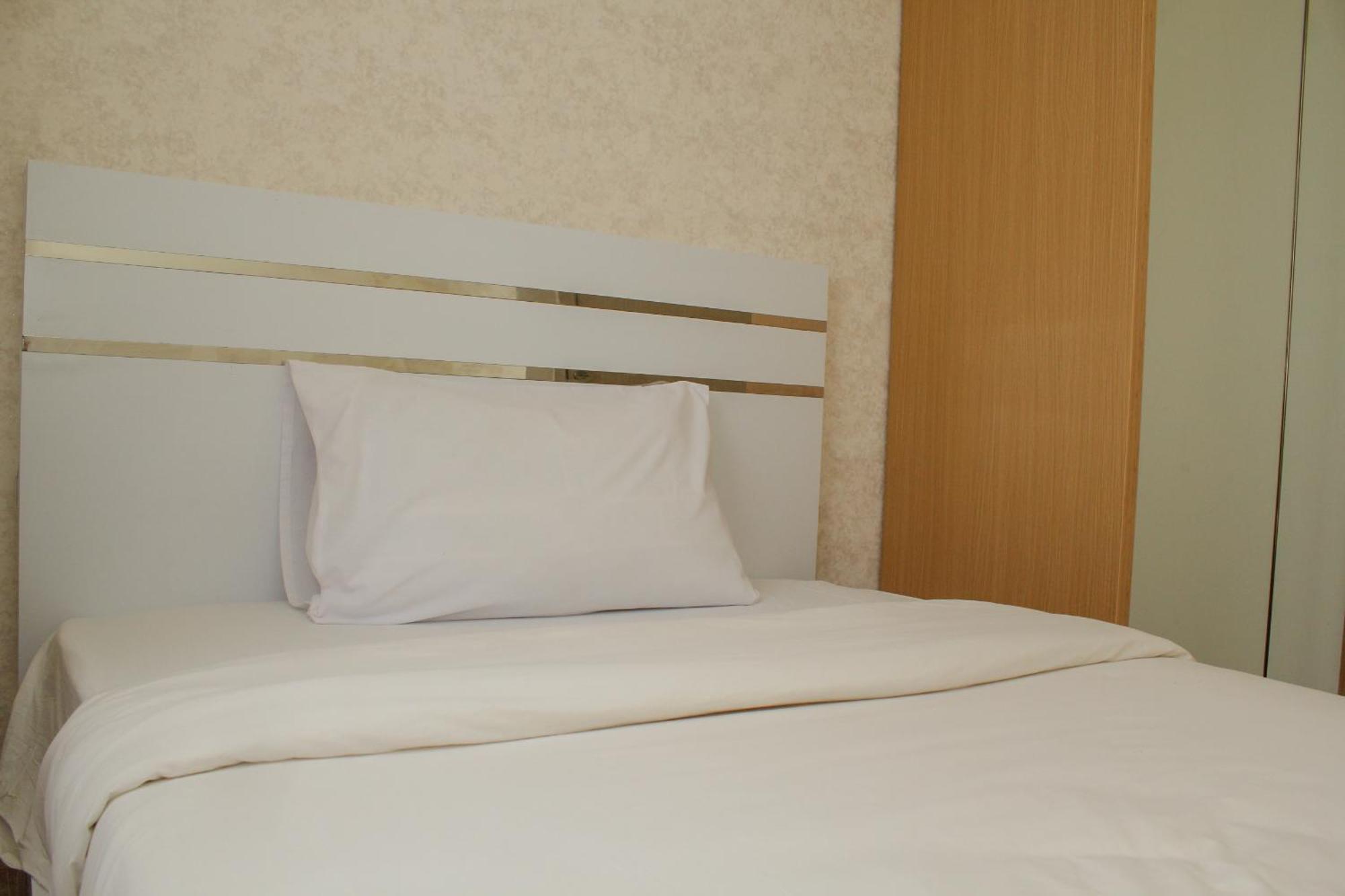 Comfort And 2br At Meikarta By Travelio